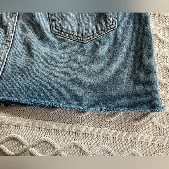 We The Free Distressed Denim Button-Up Skirt Women’s Size 28 - Picture 3 of 14